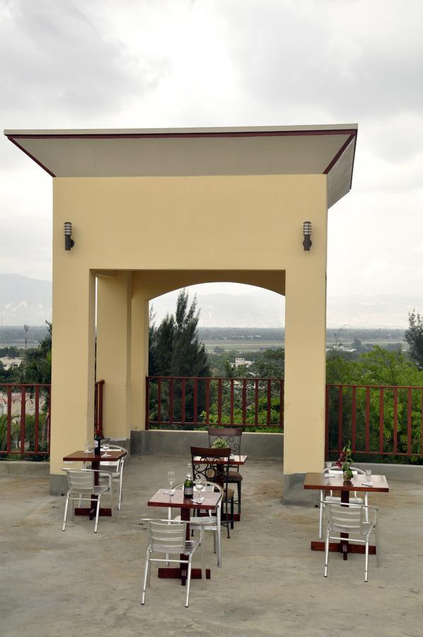 Sams Hotel Port-au-Prince Kültér fotó