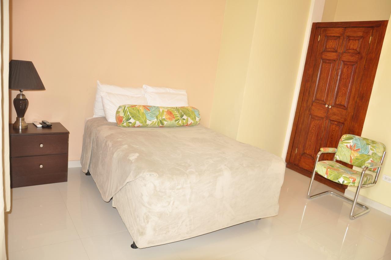 Sams Hotel Port-au-Prince Kültér fotó