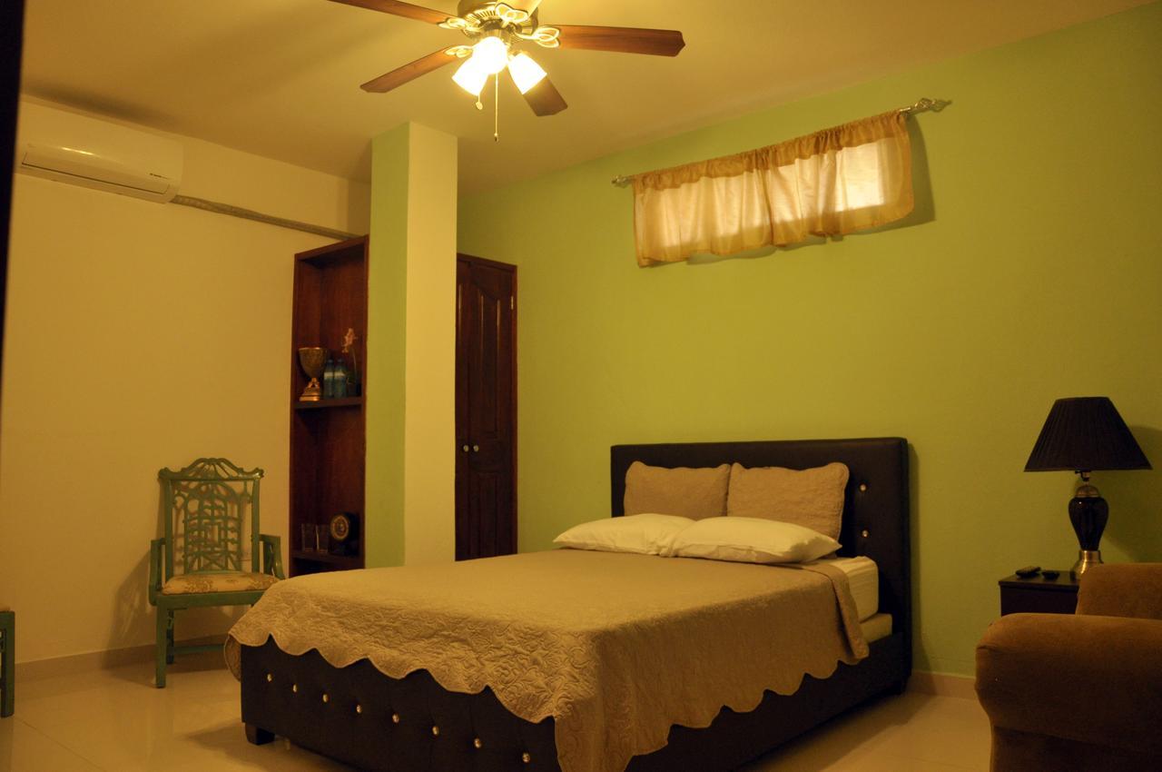 Sams Hotel Port-au-Prince Kültér fotó